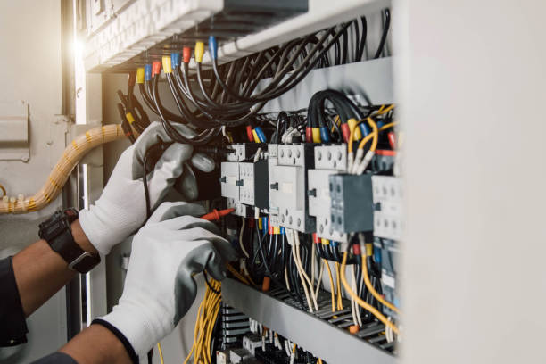 Best Electrician Near Me  in Le Mars, IA